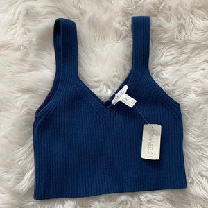 New with tags Forever 21 knit Crop Top Size Large